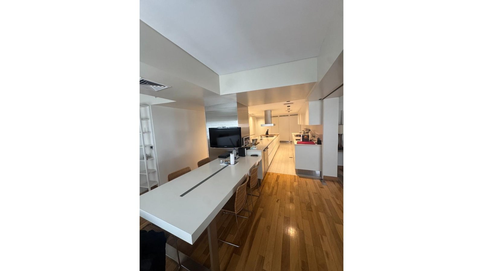 VENTA DEPARTAMENTO SIETE AMBIENTES C COCHERA GRAN CATEGORIA