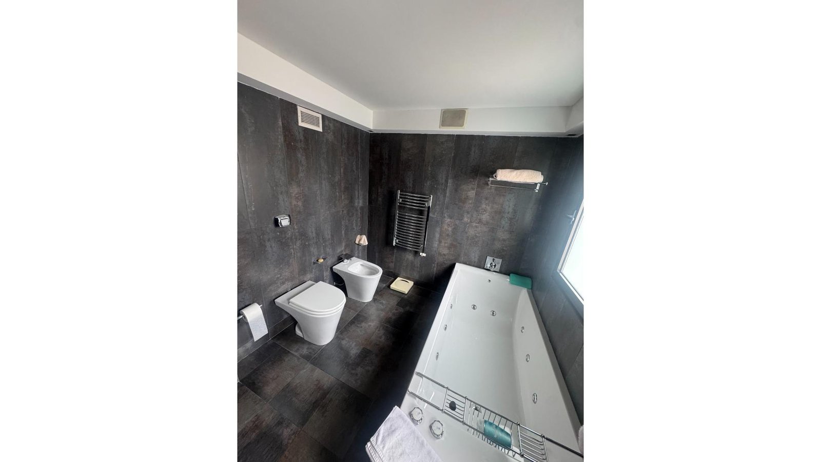 VENTA DEPARTAMENTO SIETE AMBIENTES C COCHERA GRAN CATEGORIA