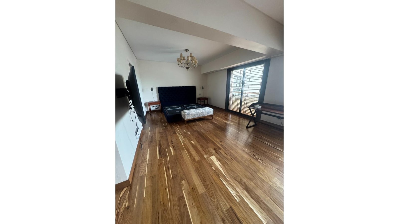 VENTA DEPARTAMENTO SIETE AMBIENTES C COCHERA GRAN CATEGORIA