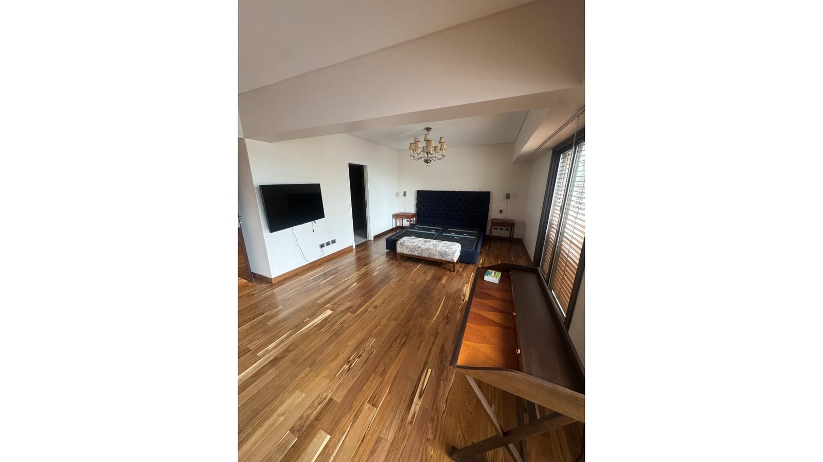 VENTA DEPARTAMENTO SIETE AMBIENTES C COCHERA GRAN CATEGORIA