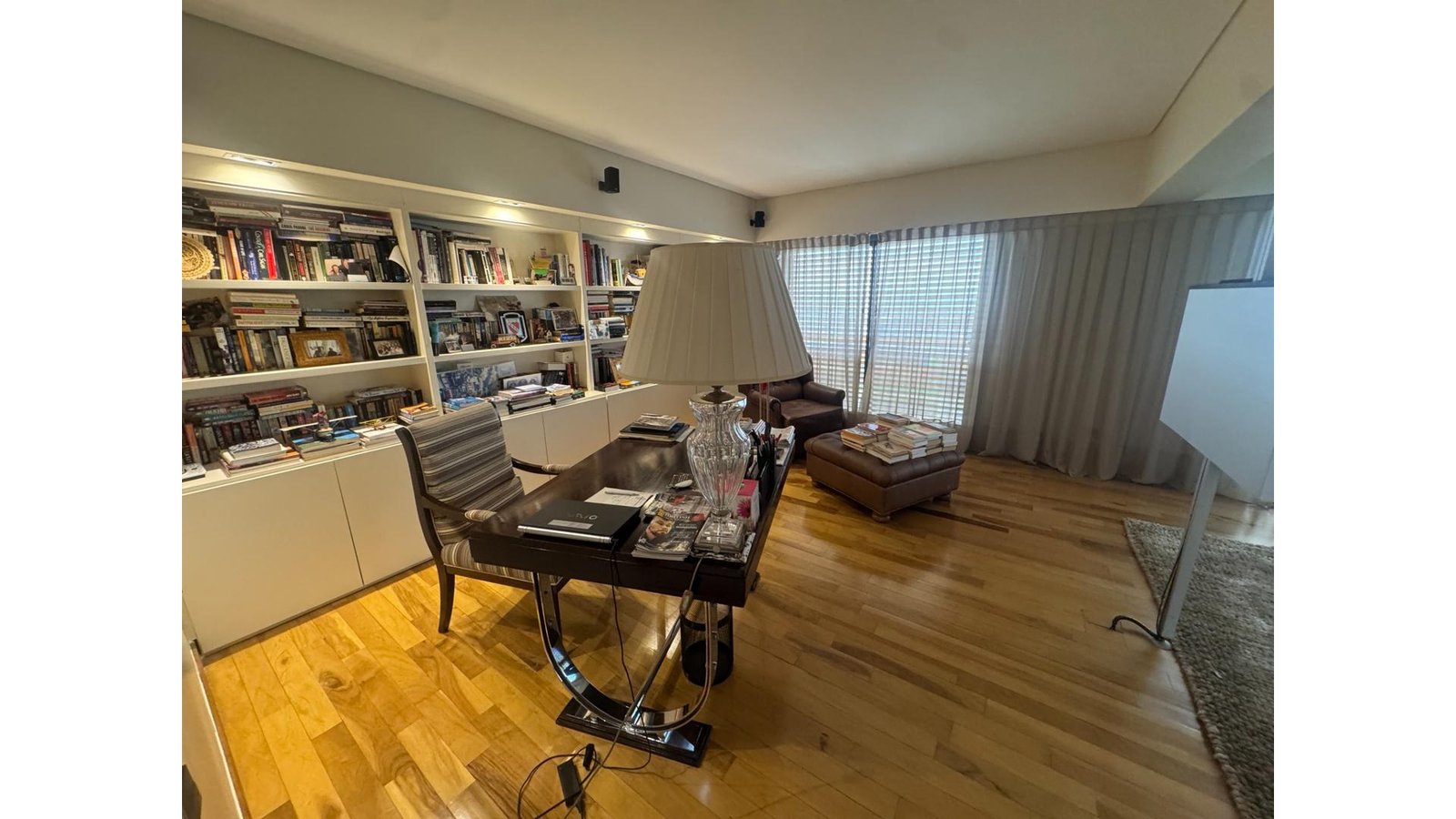 VENTA DEPARTAMENTO SIETE AMBIENTES C COCHERA GRAN CATEGORIA