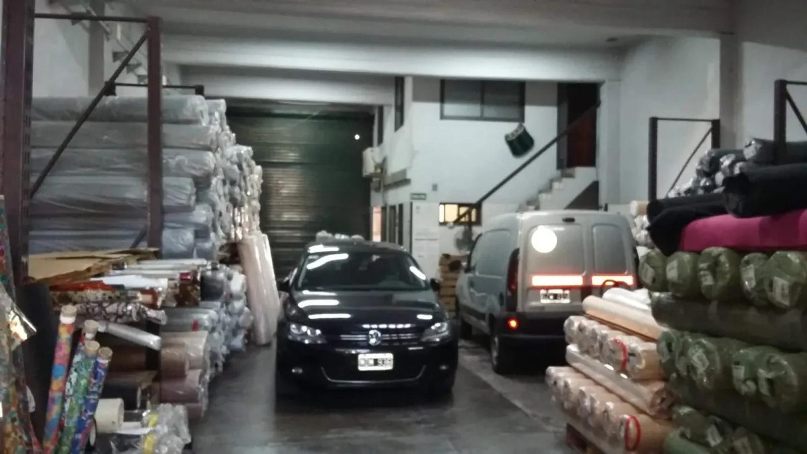 Venta de Depósito Industrial de 336 m² en Villa Luro