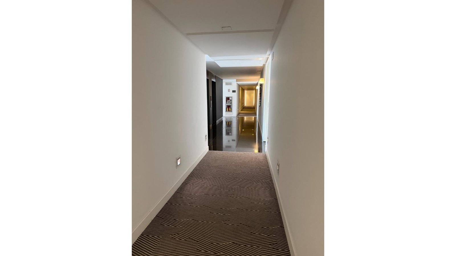 extra_large_6a2c725d45d03 VENTA MADERO HARBOUR MONOAMBIENTE