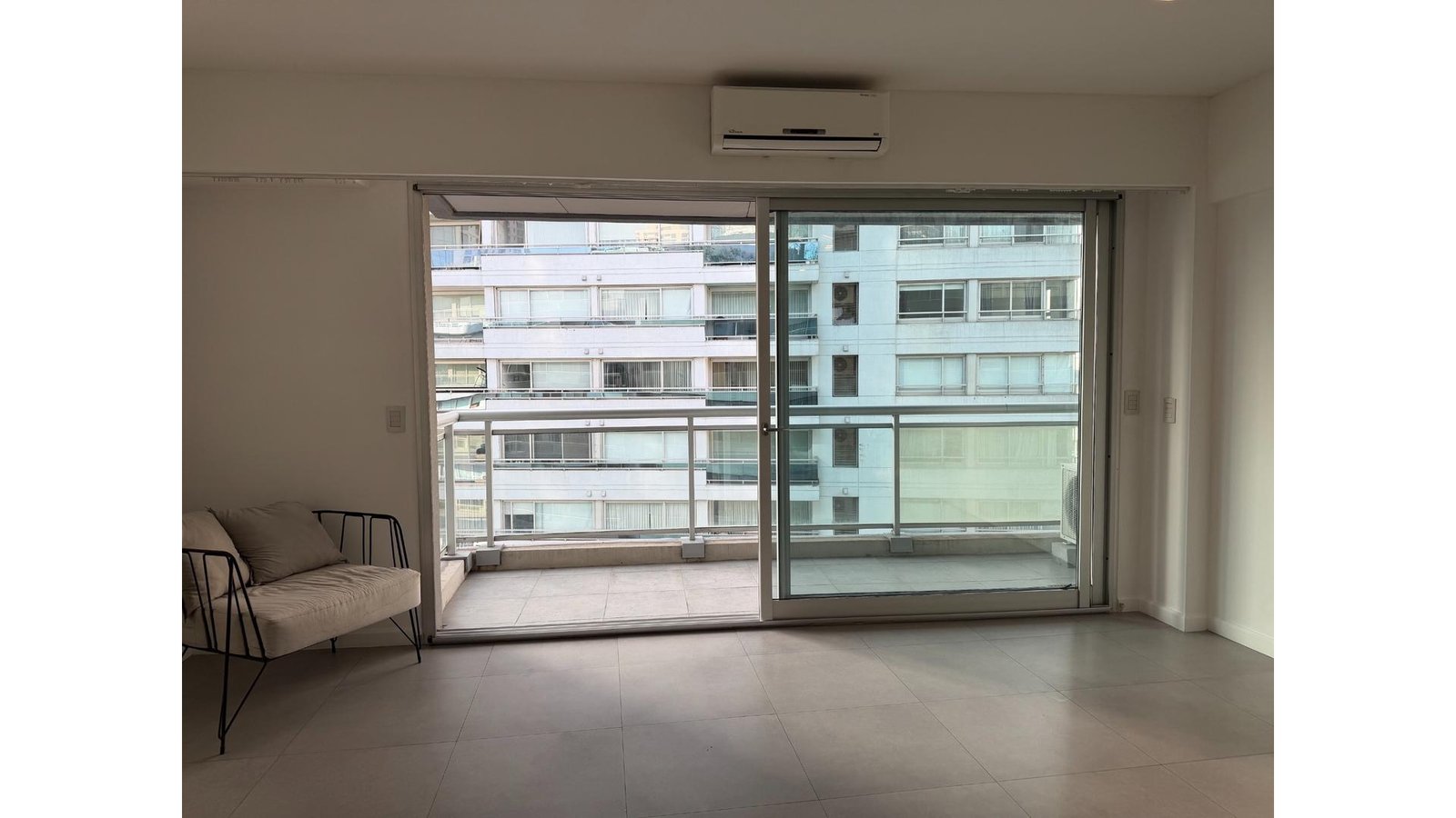 extra_large_6a2c725de071a VENTA MADERO HARBOUR MONOAMBIENTE